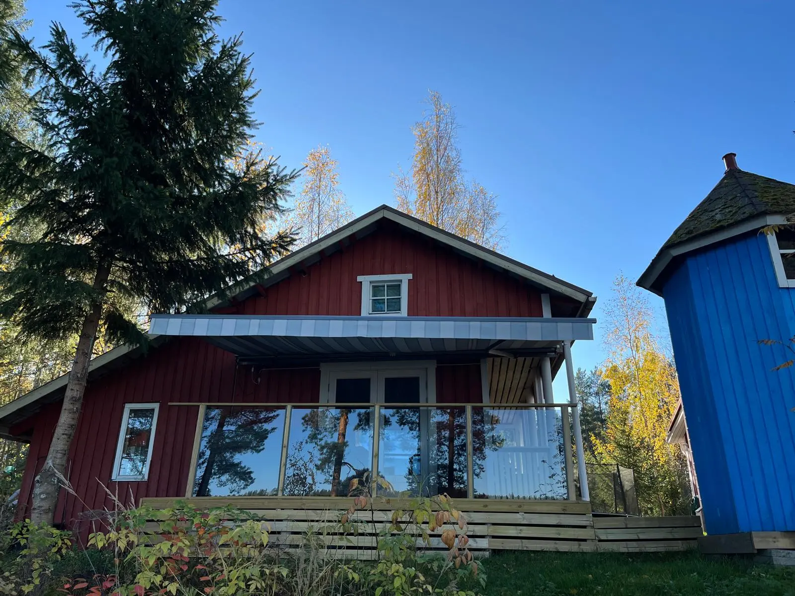 Aitta järven puolelta